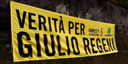 striscione per Giulio Regeni